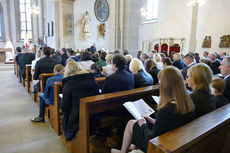 Feier der 1. Heiligen Kommunion in Sankt Crescentius (Foto: Karl-Franz Thiede)